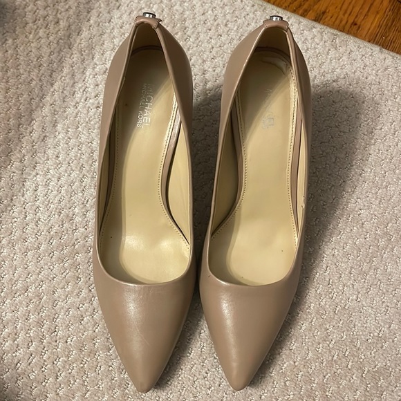 Michael Kors women’s heels - Picture 1 of 5